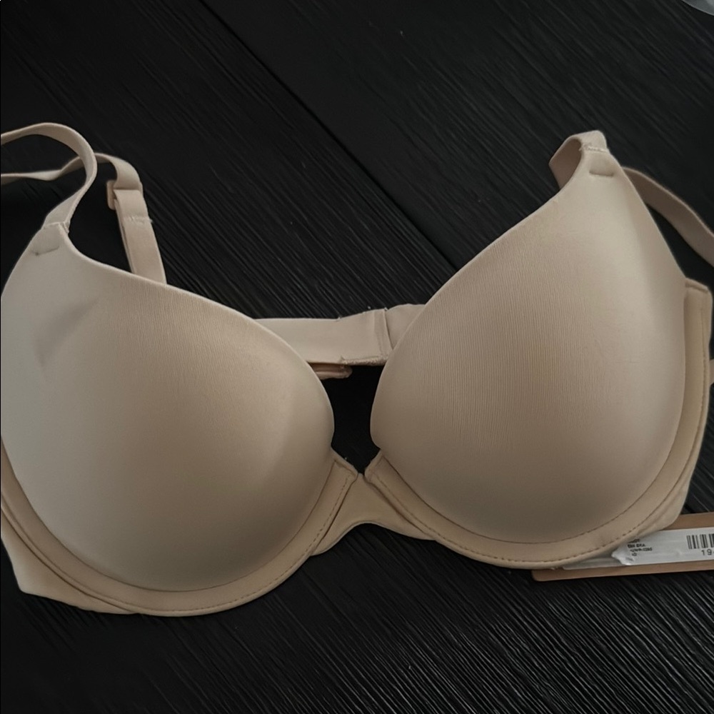 NWT SKIMS Fits everybody Demi bra